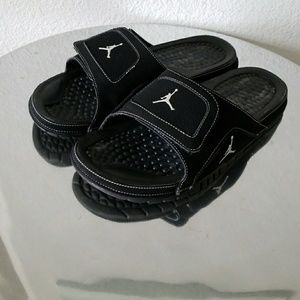 Jordan Hydro V slides